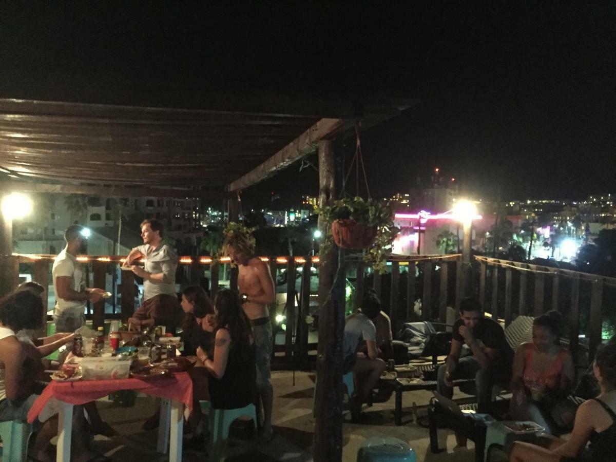 Bajas Cactus Hostel Кабо-Сан-Лукас Экстерьер фото